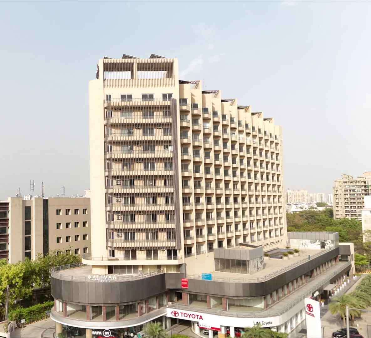 valentine's day getaway in delhi: celebrate love in style